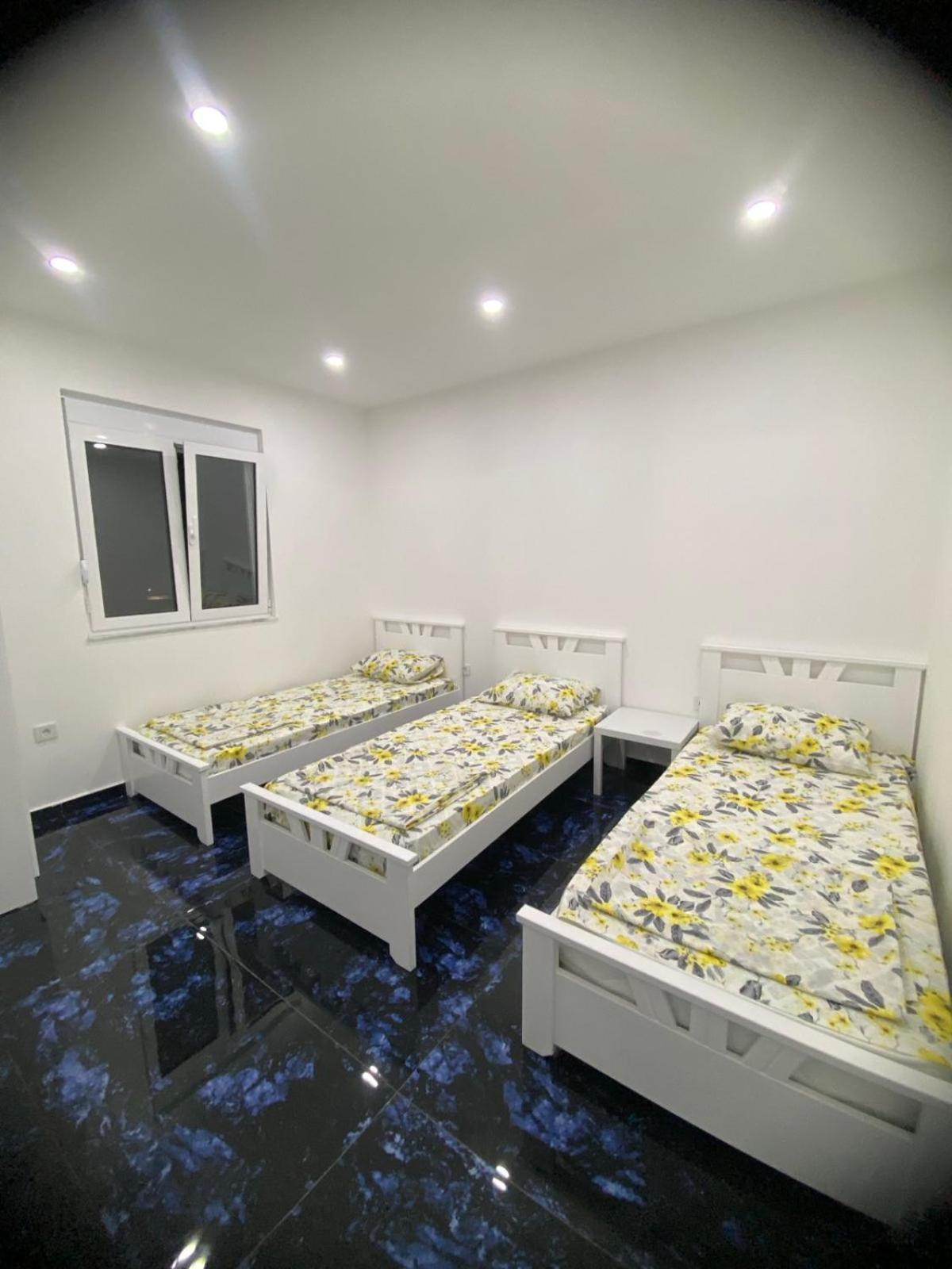 Montebello Inn Apartments Ulcinj Exterior photo